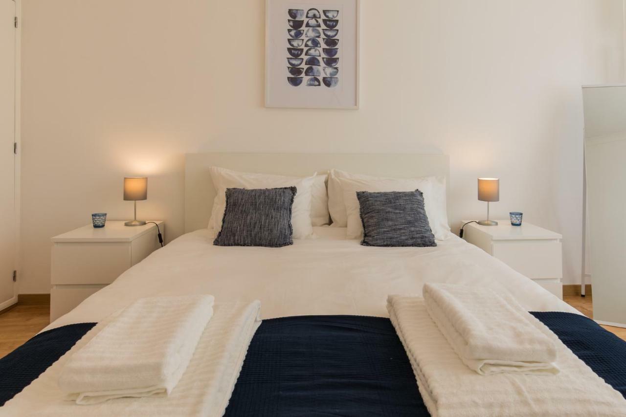 "Homeysuite" In Fontainhas Cascais Luaran gambar